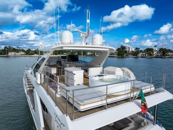19-print-88-Azimut-Grande-CLOUD-9-90-X5.jpg