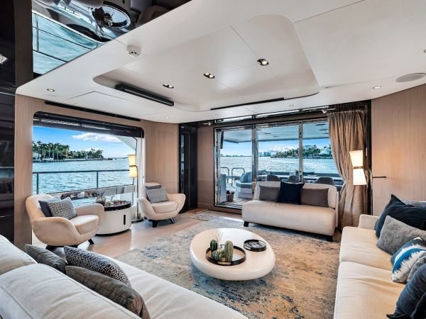 42-print-88-Azimut-Grande-CLOUD-9-50-X5.jpg